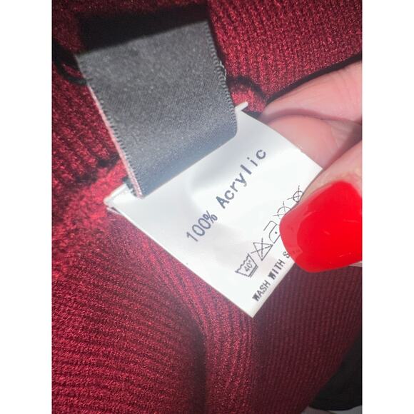 Micas Women's XSmall Burgundy Solid Knit Sweater Fitted Mini Skirt - Picture 4 of 5